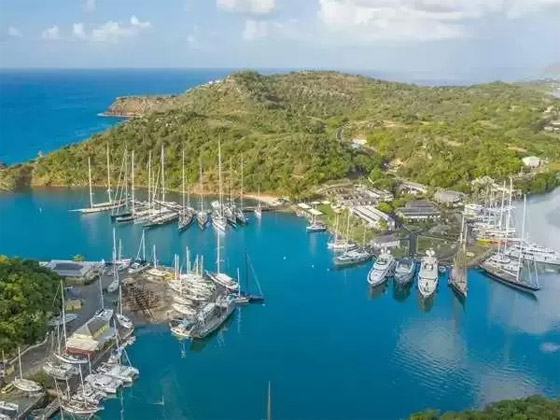 بالصور: إليكم 21 من أشهر وأفضل وأجمل الجزر لشهر العسل صورة رقم 14