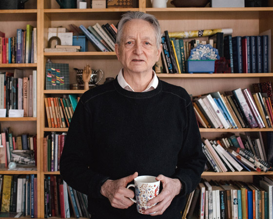 فيديو تحذير ناري لأب الـAI: فيديو تحذير ناري لأب الـAI: