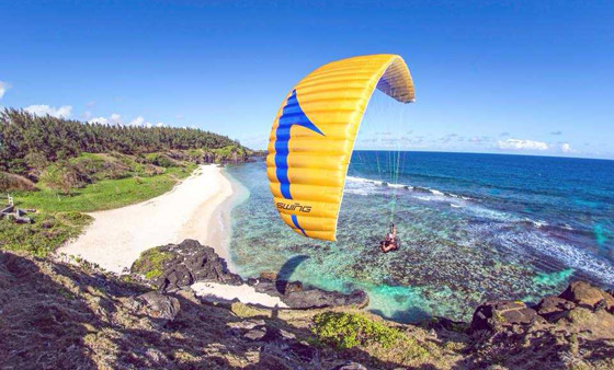 مليئة بالمغامرة: تعرفوا إلى الوجهات السياحية الخاصة بعشاق القفز بالمظلات صورة رقم 3