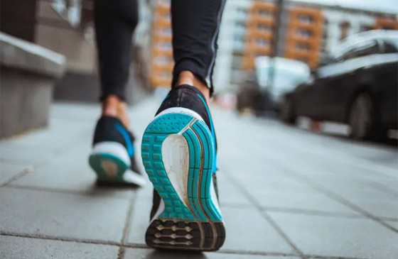 نصف ساعة مشي فقط في اليوم يصنع العجائب صورة رقم 1