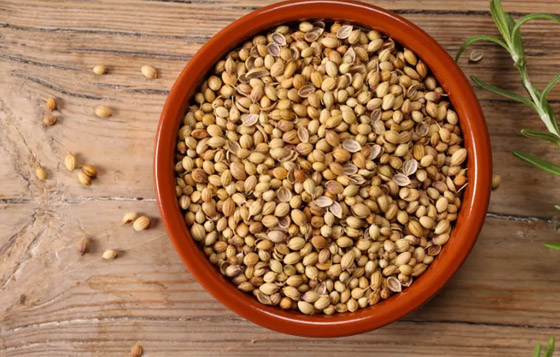 كلمة السر في الكزبرة.. لمن يعانون من احتباس السوائل بالجسم والوزن الزائد صورة رقم 2