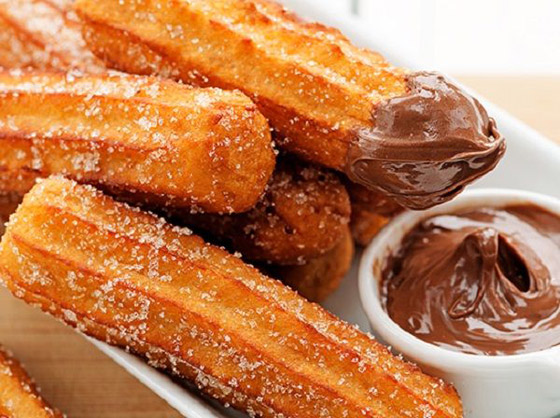 إليكم طريقة تحضير حلى الشوروز الشهية صورة رقم 3