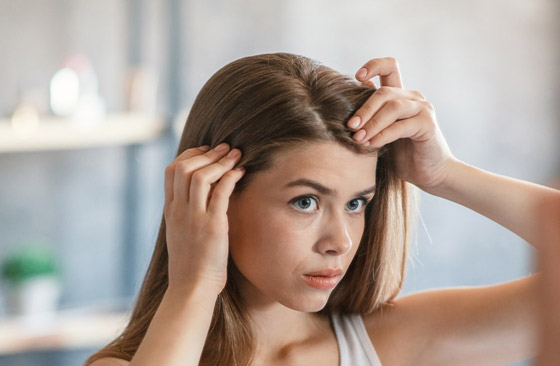 شمع النحل للشعر.. فوائد لن تتوقعيها صورة رقم 5