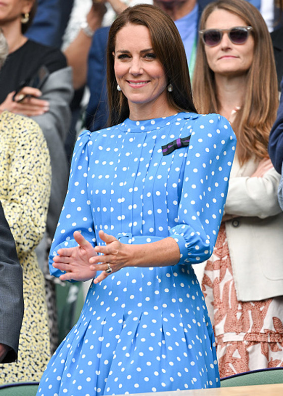 بالصور: أجمل إطلالات كيت ميدلتون في بطولة ويمبلدون خلال السنوات الأخيرة صورة رقم 6 بالصور: أجمل إطلالات كيت ميدلتون في بطولة ويمبلدون خلال السنوات الأخيرة صورة رقم 6