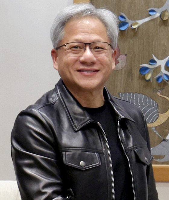 صورة رقم 3 - من تنظيف المراحيض لتأسيس شركة بـ3 تريليونات دولار.. فلسفة ملهمة لرئيس صورة رقم 3 - من تنظيف المراحيض لتأسيس شركة بـ3 تريليونات دولار.. فلسفة ملهمة لرئيس