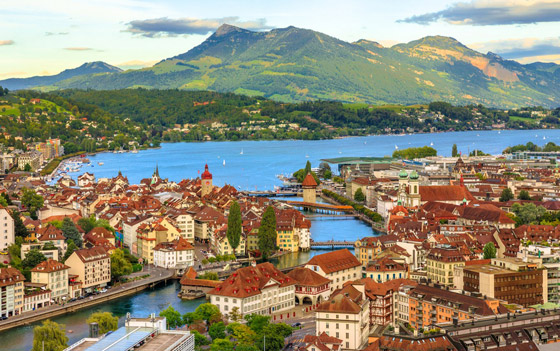 صور: رحلات سياحية إلى وجهات جاذبة للعوائل في أغسطس (آب) 2024 صورة رقم 1