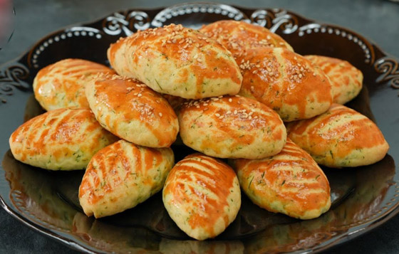 إليكم طريقة تحضير فطائر محشية بالجبن صورة رقم 6