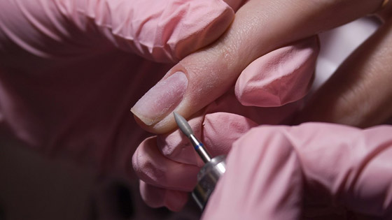 المناكير الروسي.. ما هو وما خطواته؟ صورة رقم 3