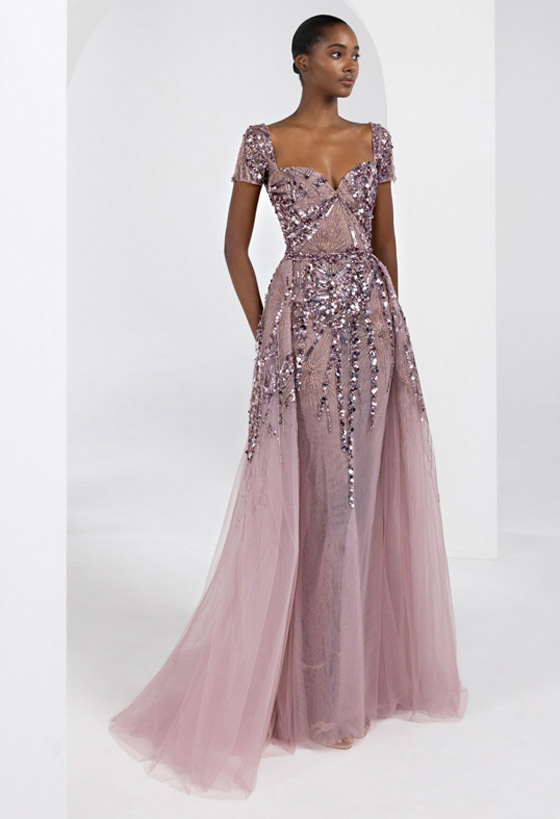 بالصور: 10 ألوان فساتين سهرة تبرز جمال البشرة السمراء من عروض 2024 صورة رقم 8