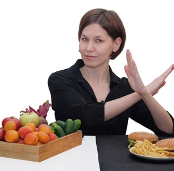 من شرائح الجبن لمشروبات الطاقة.. 7 أطعمة عليك تجنبها لصحة أفضل صورة رقم 6