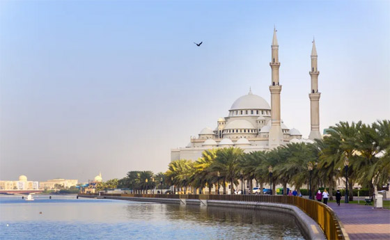 جولة ثقافية وترفيهية في 7 أماكن سياحية عند زيارة الشارقة صورة رقم 1