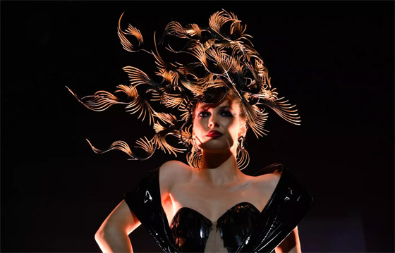 تسريحات ساحرة ضمن معرض تسريحات ساحرة ضمن معرض