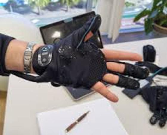 قفاز آلي ناعم يعيد قوة القبضة إلى الأيدي الضعيفة.. صور صورة رقم 7 قفاز آلي ناعم يعيد قوة القبضة إلى الأيدي الضعيفة.. صور صورة رقم 7