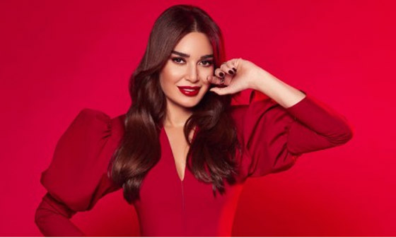 سيرين عبد النور ترقص وتعانق الفنان سيف نبيل أمام زوجها وتحرجه! كيف كان رد فعله؟ صورة رقم 2