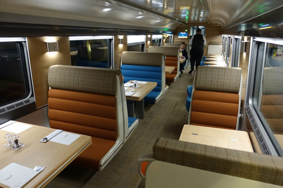 رحلة تأخذك لعالم آخر.. نظرة على تجربة رحلة تأخذك لعالم آخر.. نظرة على تجربة