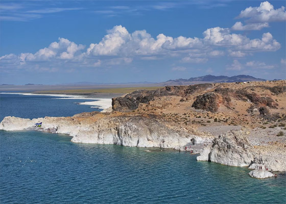 ما سر هذه البحيرة النائية في منغوليا التي تضاهي اليونان بسحرها؟ صورة رقم 2