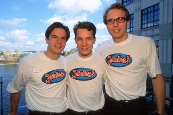 صورة رقم 7 - حققوا ثروة طائلة دون إبداع.. قصة الإخوة ساموير، ملوك استنساخ الشركات الإلكترونية العالمية صورة رقم 7 - حققوا ثروة طائلة دون إبداع.. قصة الإخوة ساموير، ملوك استنساخ الشركات الإلكترونية العالمية