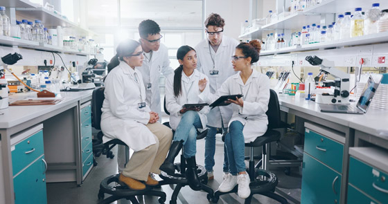 منها إنشاء فيروس قاتل.. طرق علمية غريبة حاول بها العلماء حل المشاكل الكبرى صورة رقم 1 منها إنشاء فيروس قاتل.. طرق علمية غريبة حاول بها العلماء حل المشاكل الكبرى صورة رقم 1