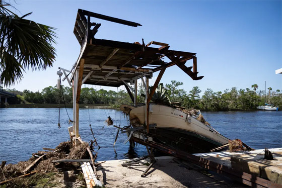 من أسوأ العواصف بالتاريخ الحديث.. 60 قتيلا حصيلة الإعصار هيلين بأمريكا صورة رقم 12 من أسوأ العواصف بالتاريخ الحديث.. 60 قتيلا حصيلة الإعصار هيلين بأمريكا صورة رقم 12