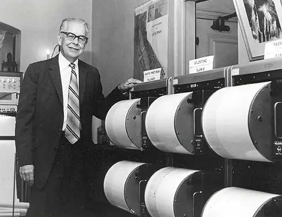 بفضل هذا الرجل.. تمكن البشر من قياس قوة الزلازل صورة رقم 6 بفضل هذا الرجل.. تمكن البشر من قياس قوة الزلازل صورة رقم 6