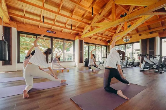 وجهات فاخرة فائقة الفخامة لإطالة العمر.. ما أبرز ميزات هذه النوادي الحصرية؟ صورة رقم 9 وجهات فاخرة فائقة الفخامة لإطالة العمر.. ما أبرز ميزات هذه النوادي الحصرية؟ صورة رقم 9