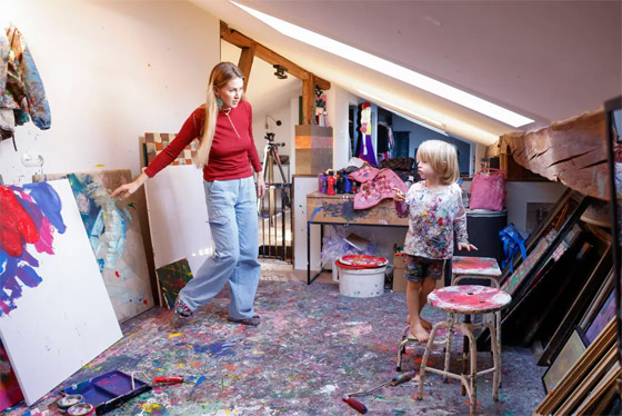 بيكاسو الصغير: طفل ألماني يذهل الآلاف بموهبته.. يرسم بطريقة احترافية صورة رقم 12 بيكاسو الصغير: طفل ألماني يذهل الآلاف بموهبته.. يرسم بطريقة احترافية صورة رقم 12