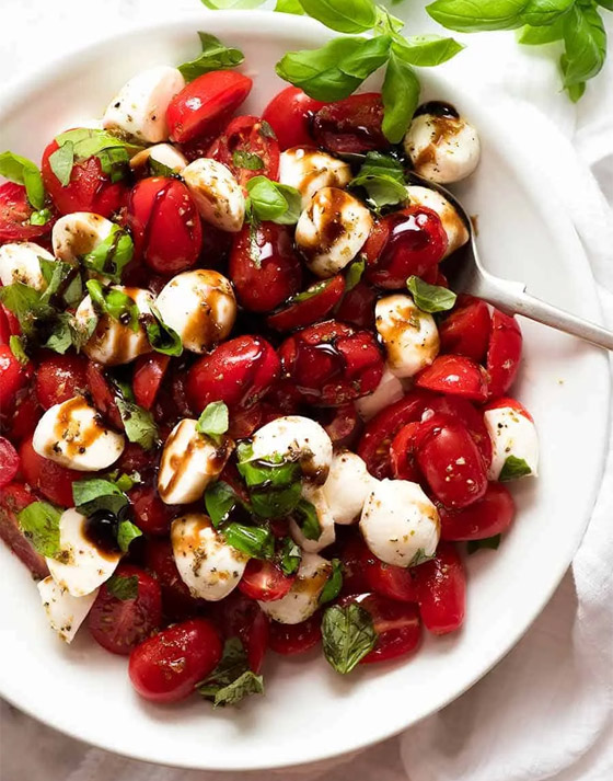 إليكم وصفة طبق طماطم الكرز بجبن الموزاريلا.. وجبة لهدوء الأعصاب صورة رقم 7