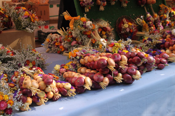 رقصات الحقول وأغاني المهرجانات: خريف أوروبا الساحر بالصور صورة رقم 3 رقصات الحقول وأغاني المهرجانات: خريف أوروبا الساحر بالصور صورة رقم 3