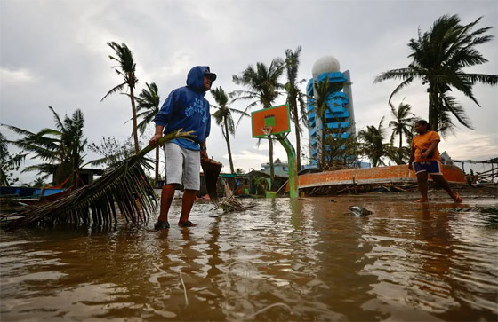 ثالث إعصار خلال شهر يقترب من الفلبين.. إجلاء آلاف القرويين صورة رقم 1