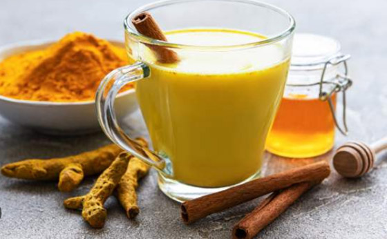 مع اقتراب الشتاء.. 7 مشروبات دافئة تناولها في الصباح لتعزيز مناعتك صورة رقم 2