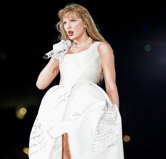 صورة رقم 4 - تايلور سويفت تتبرع للطفلة ليلى بـ 100 ألف دولار لعلاجها من سرطان الدماغ صورة رقم 4 - تايلور سويفت تتبرع للطفلة ليلى بـ 100 ألف دولار لعلاجها من سرطان الدماغ