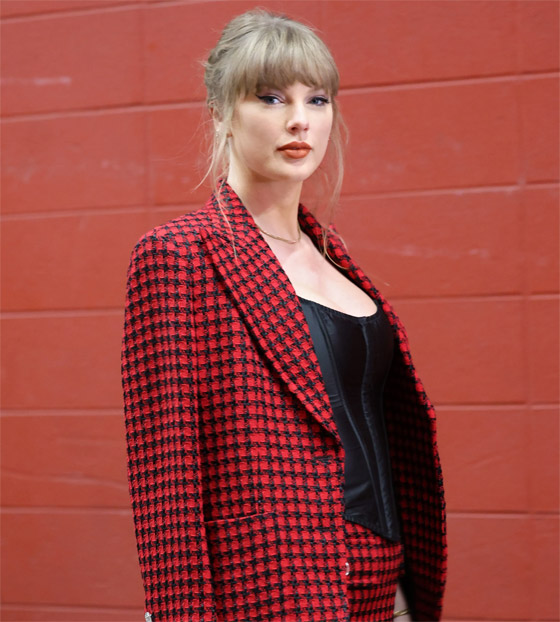 صورة رقم 10 - تايلور سويفت تتبرع للطفلة ليلى بـ 100 ألف دولار لعلاجها من سرطان الدماغ صورة رقم 10 - تايلور سويفت تتبرع للطفلة ليلى بـ 100 ألف دولار لعلاجها من سرطان الدماغ