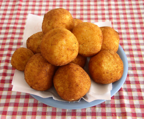 اليكم طريقة تحضير «الأرانشيني الإيطالية» (كرات الريزوتو المقلية) صورة رقم 6