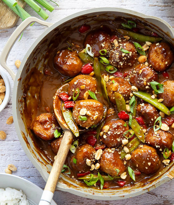 إليكم وصفة كرات لحم الدجاج على الطريقة الصينية صورة رقم 2 إليكم وصفة كرات لحم الدجاج على الطريقة الصينية صورة رقم 2