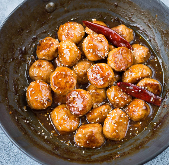 إليكم وصفة كرات لحم الدجاج على الطريقة الصينية صورة رقم 3 إليكم وصفة كرات لحم الدجاج على الطريقة الصينية صورة رقم 3