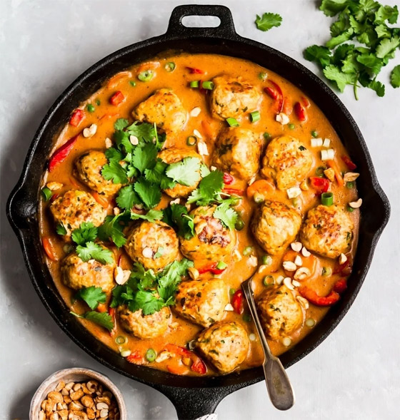 إليكم وصفة كرات لحم الدجاج على الطريقة الصينية صورة رقم 6 إليكم وصفة كرات لحم الدجاج على الطريقة الصينية صورة رقم 6