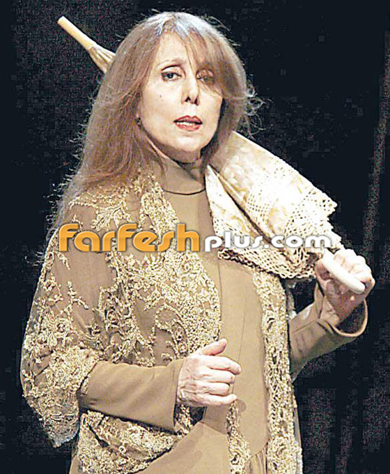 انهيار الفنانة اللبنانية فيروز إثر وفاة نجلها زياد الرحباني (69 عاما) بعد صراع مع المرض صورة رقم 2