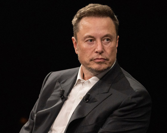 صورة رقم 3 - الملياردير الأمريكي إيلون ماسك يصبح أغنى شخص في التاريخ صورة رقم 3 - الملياردير الأمريكي إيلون ماسك يصبح أغنى شخص في التاريخ