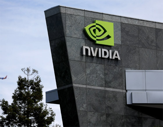 صورة رقم 2 - كم يجني رؤساء أكبر 10 شركات تكنولوجيا من الأموال؟ صورة رقم 2 - كم يجني رؤساء أكبر 10 شركات تكنولوجيا من الأموال؟