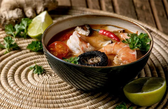 القرفة، اليانسون والزنجبيل.. 10 من أشهى وأفضل أطباق الحساء بالعالم صورة رقم 10 القرفة، اليانسون والزنجبيل.. 10 من أشهى وأفضل أطباق الحساء بالعالم صورة رقم 10