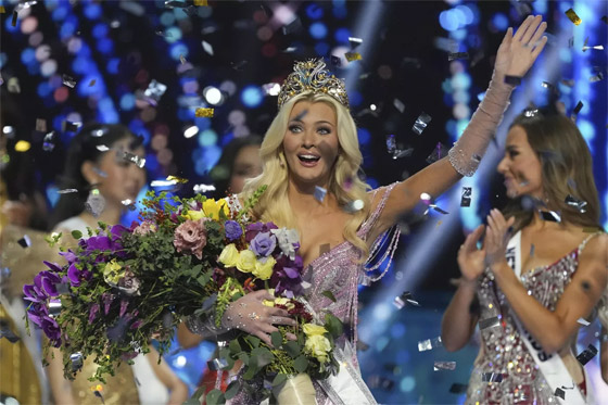 بالصور: تعرفوا إلى أجمل النساء في عام 2024 صورة رقم 2