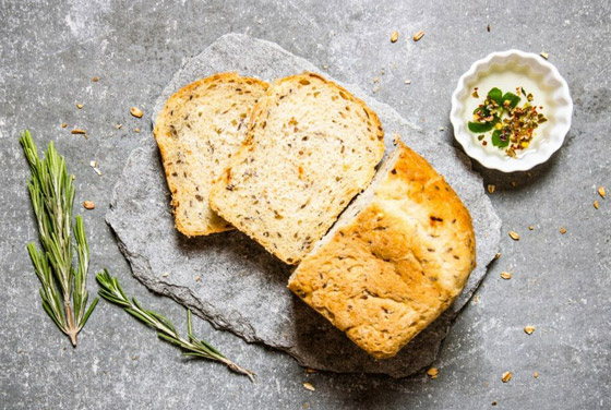 إليكم وصفة خبز الزعتر المقرمش اللذيذ صورة رقم 1