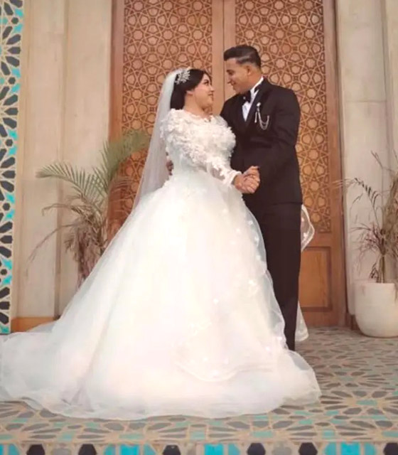 عريس مصري يسقط قتيلا بطعنة في القلب أمام المارة.. لسبب لا يصدق صورة رقم 1 عريس مصري يسقط قتيلا بطعنة في القلب أمام المارة.. لسبب لا يصدق صورة رقم 1