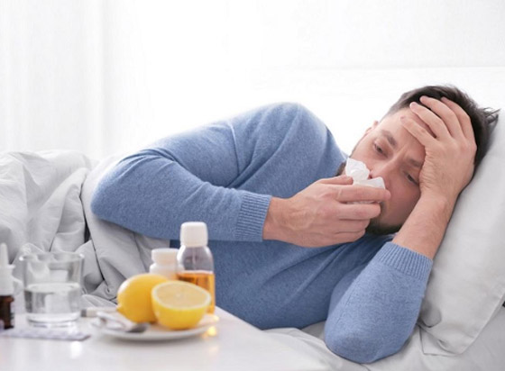 الأعراض متشابهة والعلاج واحد.. هل أصبحت كورونا مثل نزلة البرد صورة رقم 3