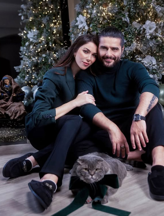 دانييلا رحمة وناصيف زيتون يحتفلان بأحد الشعانين مع طفلهما إلياس صورة رقم 6