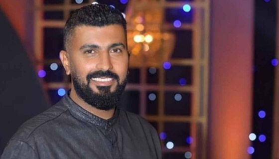 بعد فوزه بجائزة أفضل مخرج: قبلات محمد سامي الحميمة لمي عمر صورة رقم 4