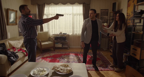 مسلسل القدر: الحلقة 6: كيف أنقذ زيد نور من يوسف وأثار صدمة تالا؟ صورة رقم 5