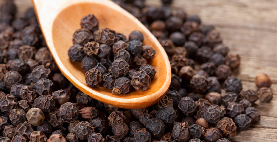 على رأسها إنقاص الوزن.. 10 فوائد صحية لن تتوقعها للفلفل الأسود صورة رقم 2 على رأسها إنقاص الوزن.. 10 فوائد صحية لن تتوقعها للفلفل الأسود صورة رقم 2