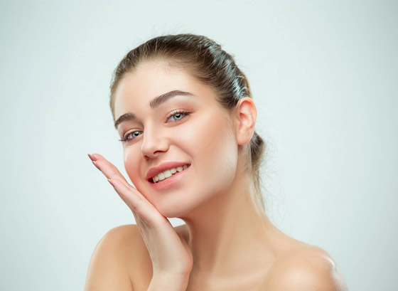 روتين سريع لبشرة مشرقة.. قبل المناسبات المهمة! صورة رقم 1