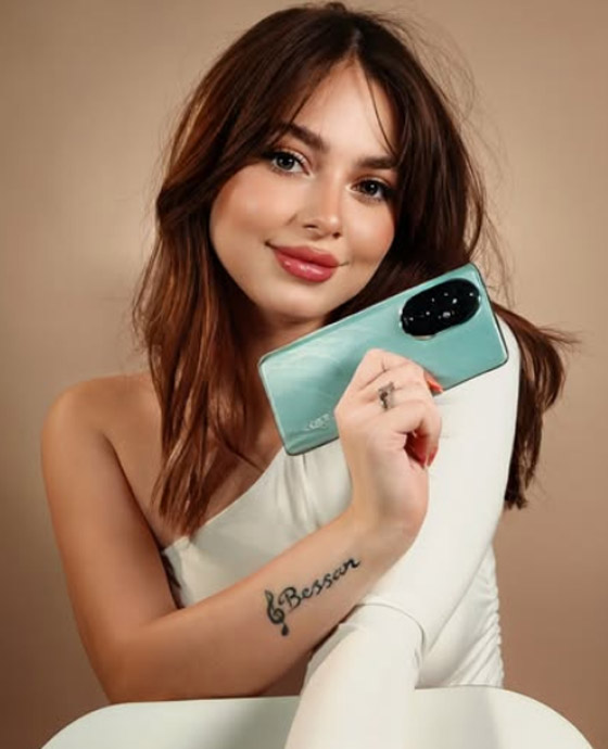 بسبب أغنية (الحربين): معركة تشتعل بين معجبي الشامي وبيسان إسماعيل.. صدفة أم سرقة؟ صورة رقم 6